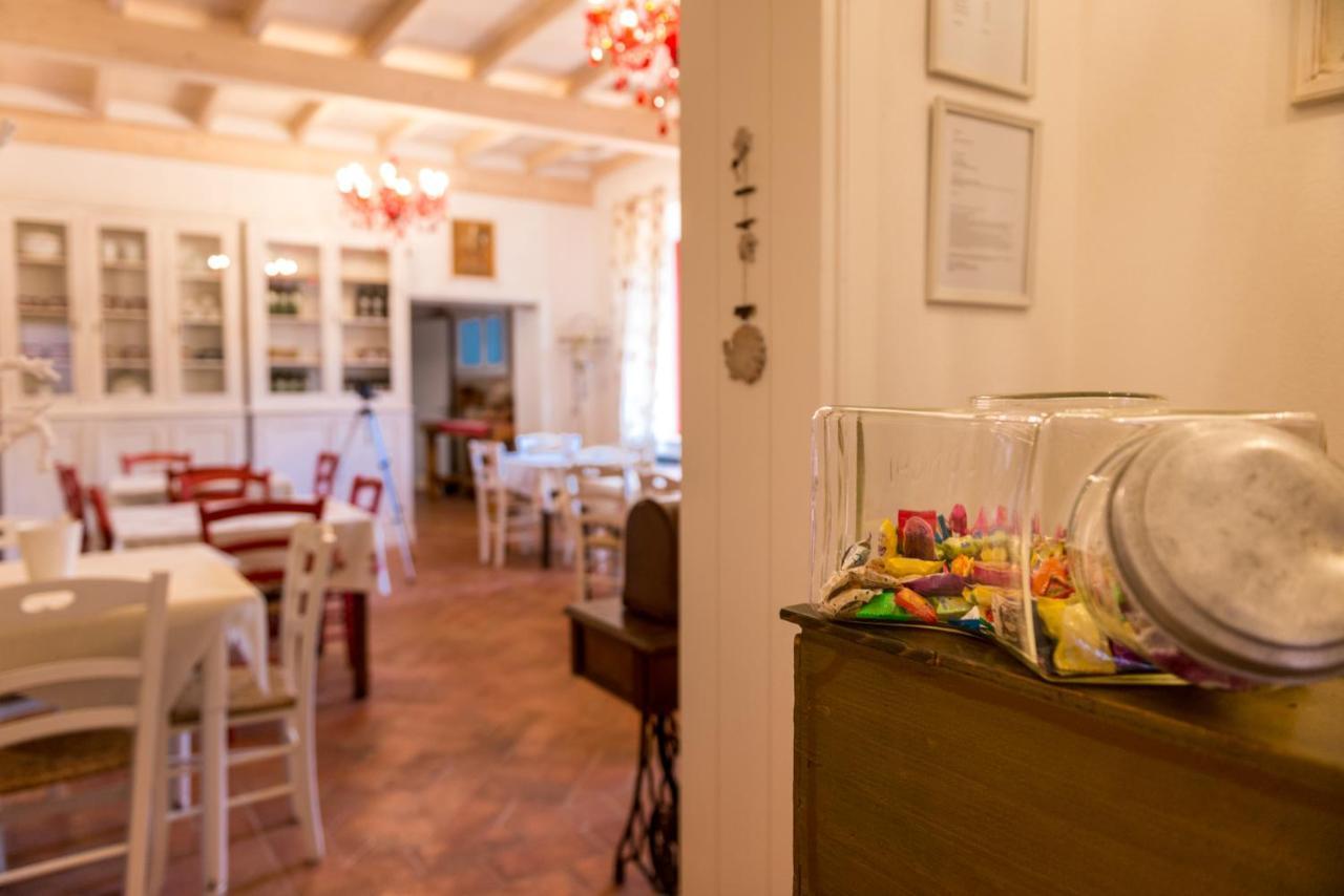 Il Barbagianni Bed & Breakfast Montepescali Eksteriør bilde